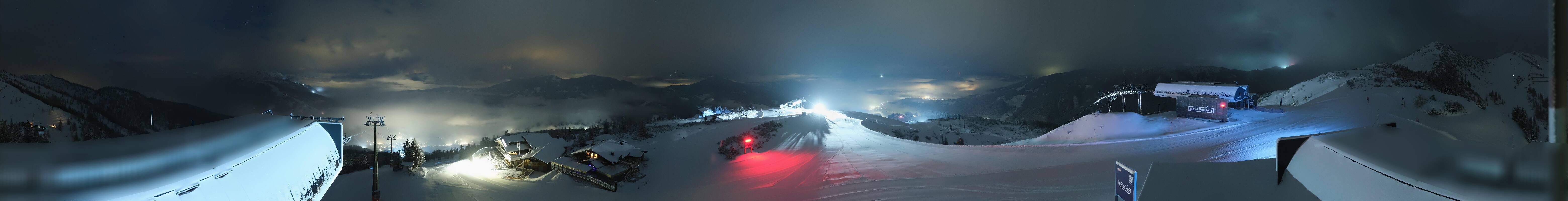 Archiv Foto Webcam Wagrain Grießenkareck - Bergstation Flying Mozart