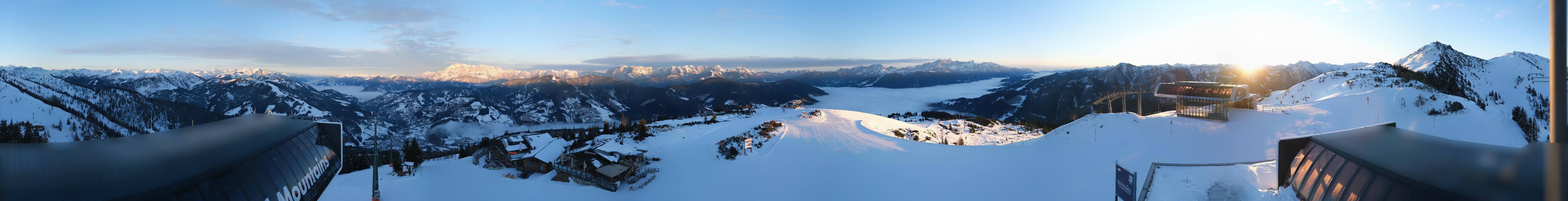 Archiv Foto Webcam Wagrain Grießenkareck - Bergstation Flying Mozart