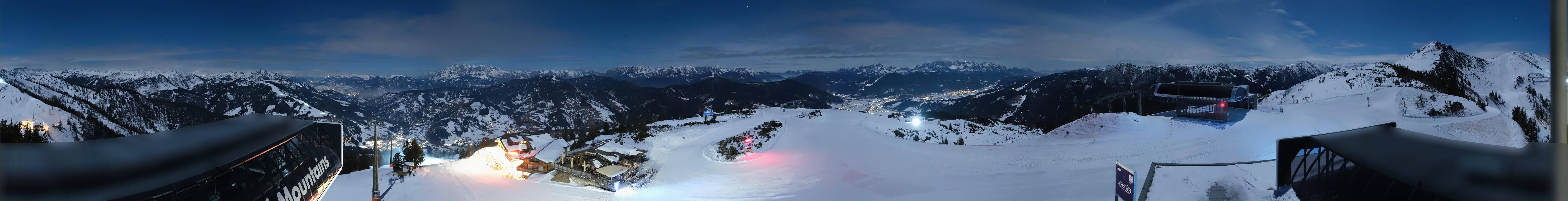 Archiv Foto Webcam Wagrain Grießenkareck - Bergstation Flying Mozart