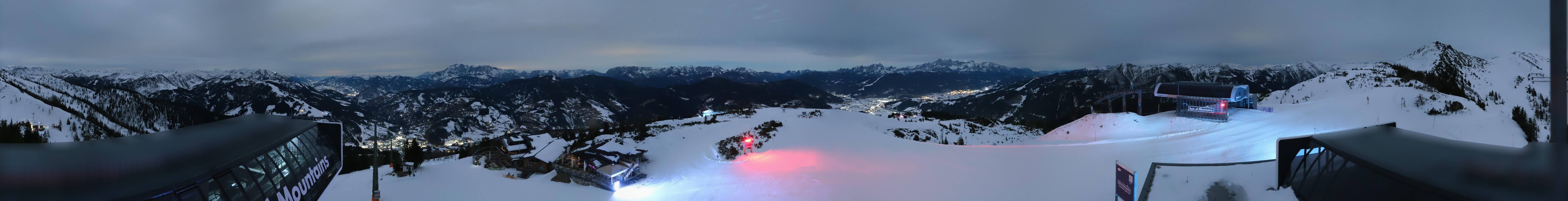 Archiv Foto Webcam Wagrain Grießenkareck - Bergstation Flying Mozart