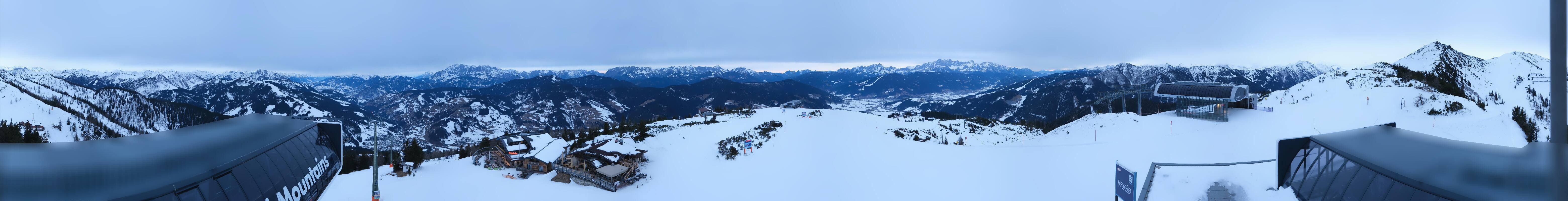 Archiv Foto Webcam Wagrain Grießenkareck - Bergstation Flying Mozart