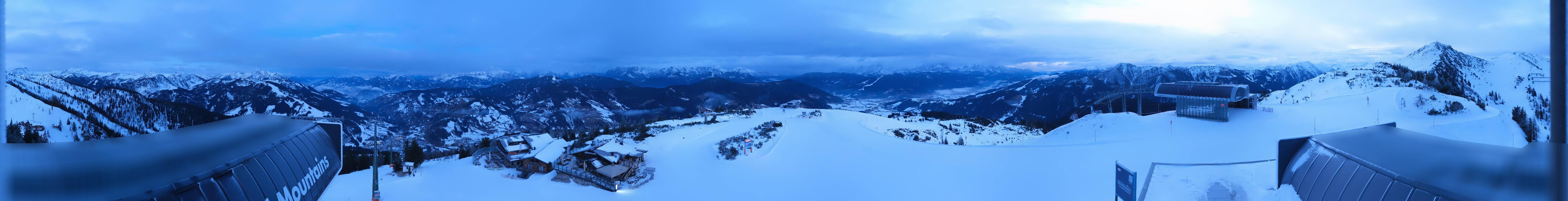 Archived image Webcam Wagrain - Top Station Flying Mozart