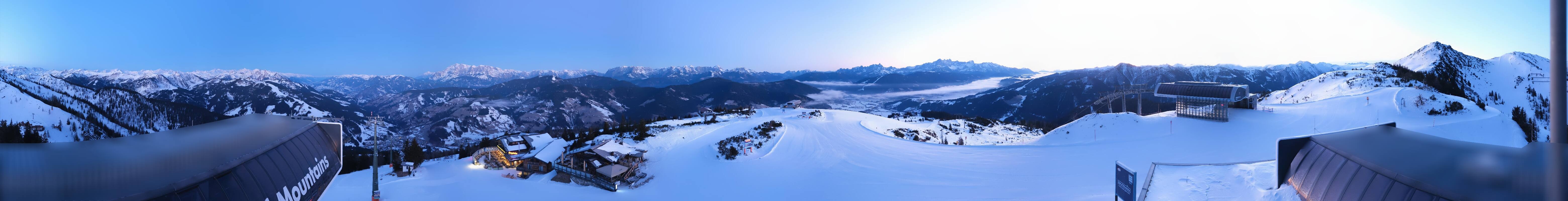 Archiv Foto Webcam Wagrain Grießenkareck - Bergstation Flying Mozart