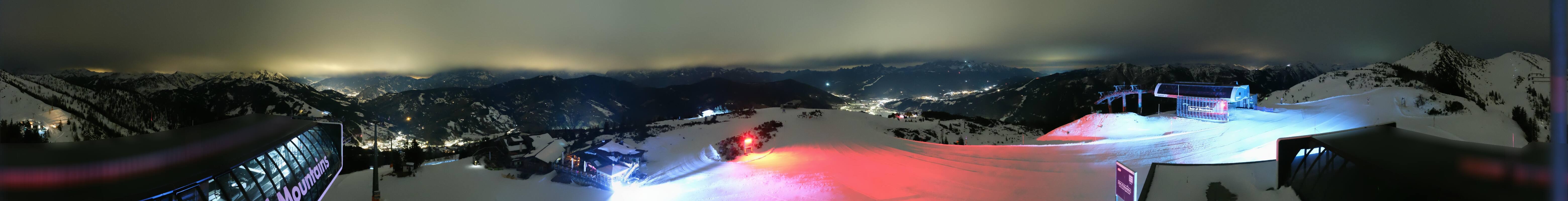 Archiv Foto Webcam Wagrain Grießenkareck - Bergstation Flying Mozart