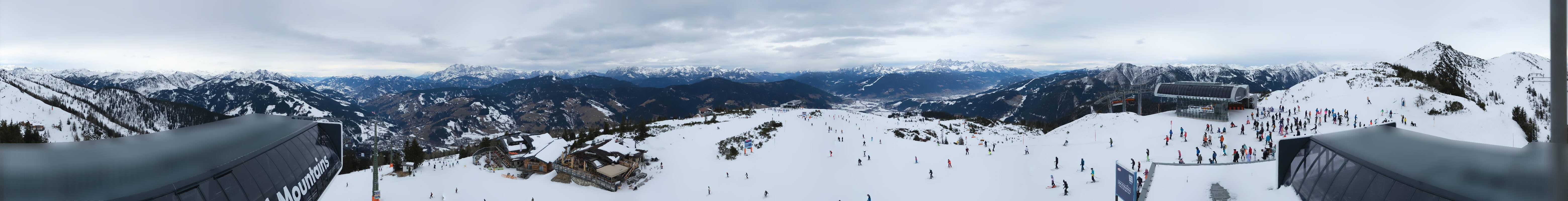 Archiv Foto Webcam Wagrain Grießenkareck - Bergstation Flying Mozart
