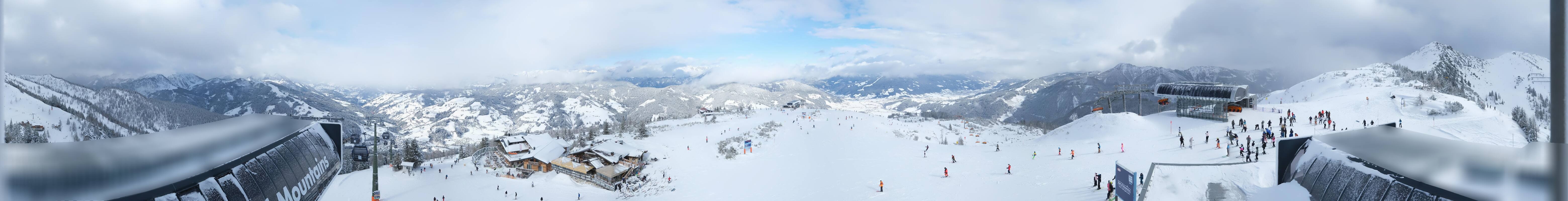 Archiv Foto Webcam Wagrain Grießenkareck - Bergstation Flying Mozart