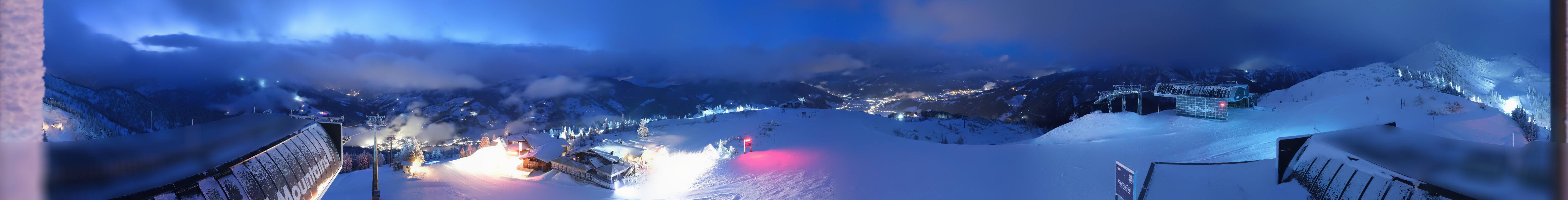 Archiv Foto Webcam Wagrain Grießenkareck - Bergstation Flying Mozart