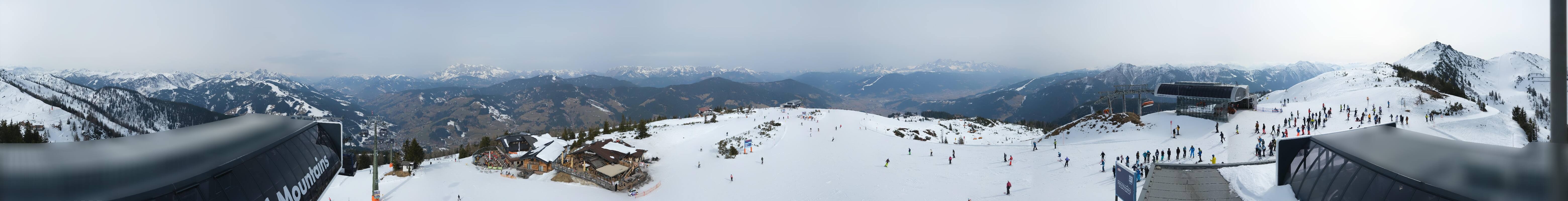 Archiv Foto Webcam Wagrain Grießenkareck - Bergstation Flying Mozart