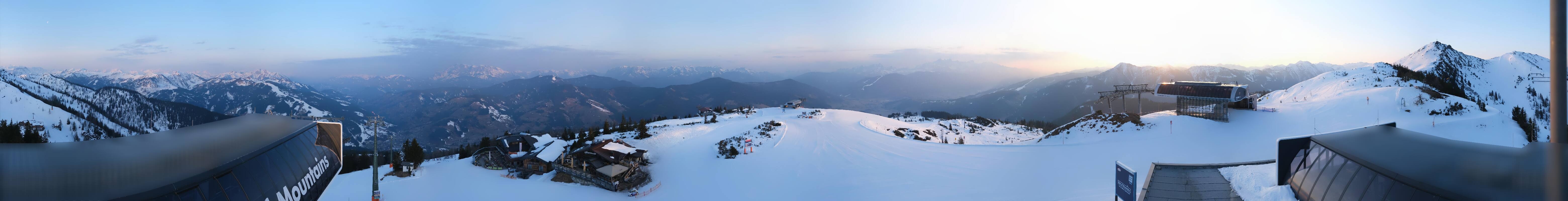 Archived image Webcam Wagrain - Top Station Flying Mozart