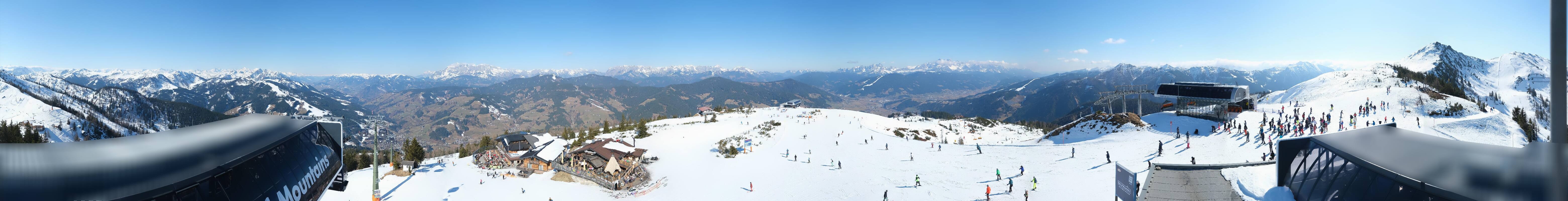 Archiv Foto Webcam Wagrain Grießenkareck - Bergstation Flying Mozart