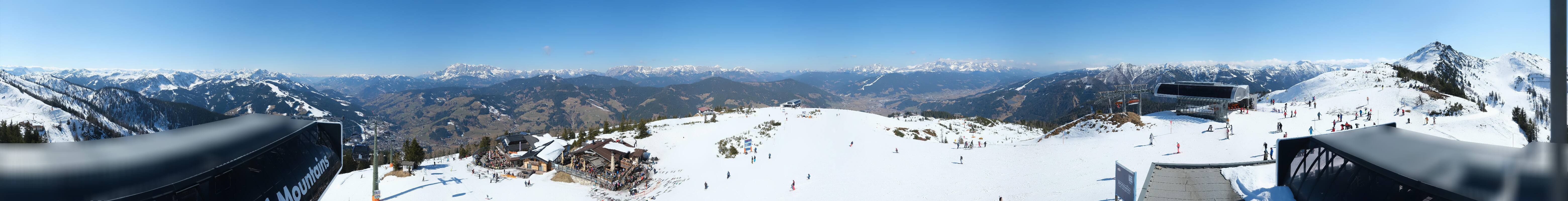 Archiv Foto Webcam Wagrain Grießenkareck - Bergstation Flying Mozart
