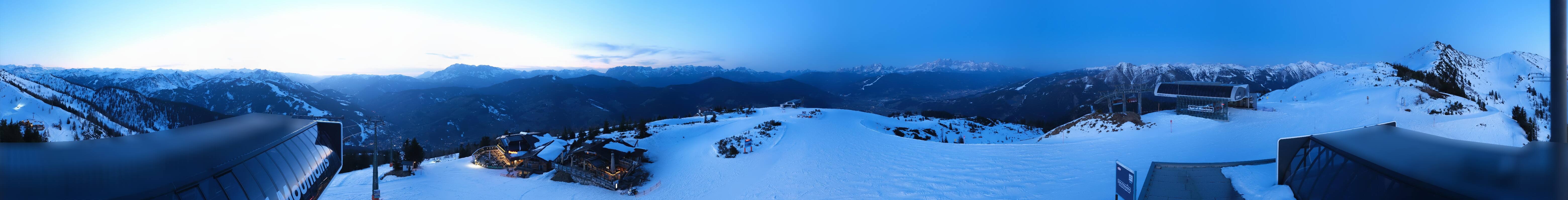 Archiv Foto Webcam Wagrain Grießenkareck - Bergstation Flying Mozart