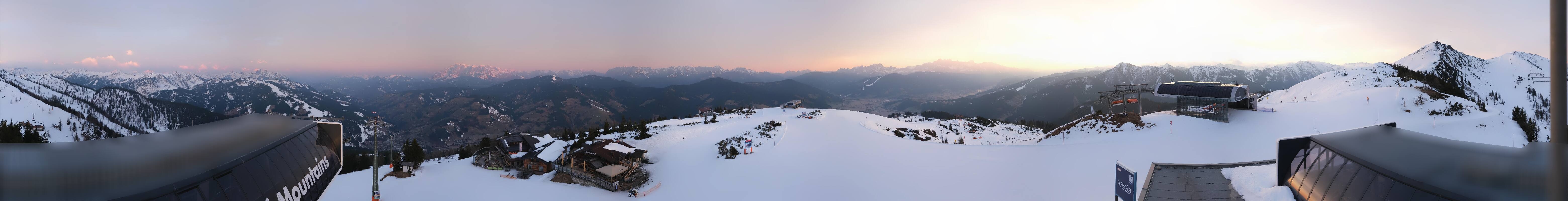 Archived image Webcam Wagrain - Top Station Flying Mozart