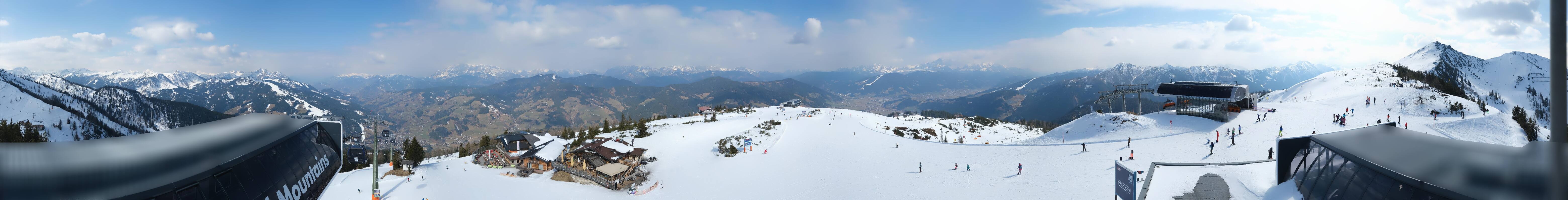 Archiv Foto Webcam Wagrain Grießenkareck - Bergstation Flying Mozart