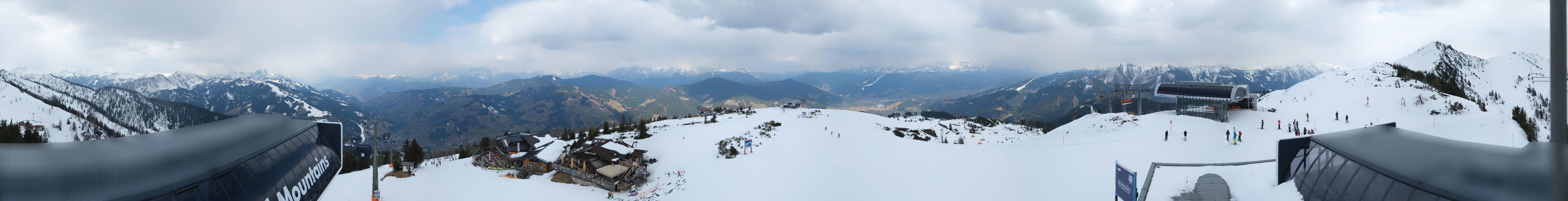 Archiv Foto Webcam Wagrain Grießenkareck - Bergstation Flying Mozart