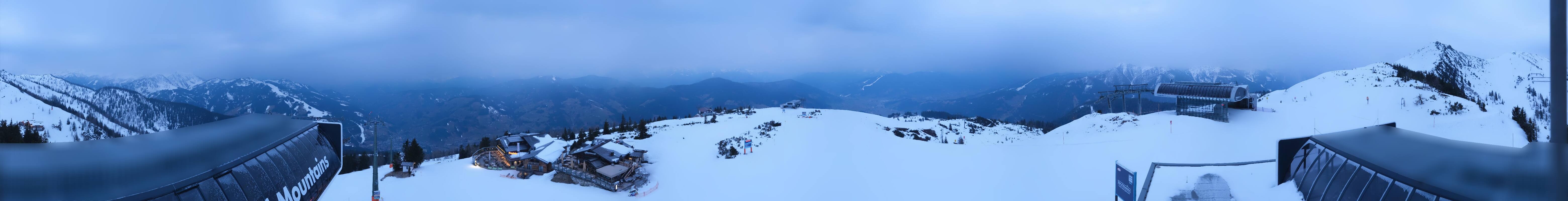 Archiv Foto Webcam Wagrain Grießenkareck - Bergstation Flying Mozart