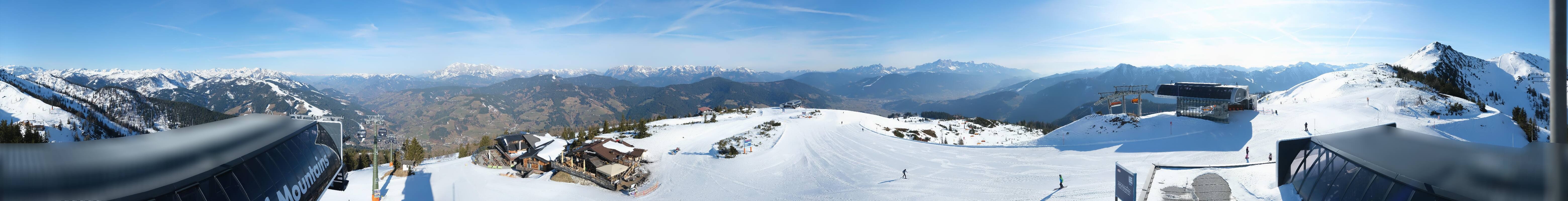 Archiv Foto Webcam Wagrain Grießenkareck - Bergstation Flying Mozart