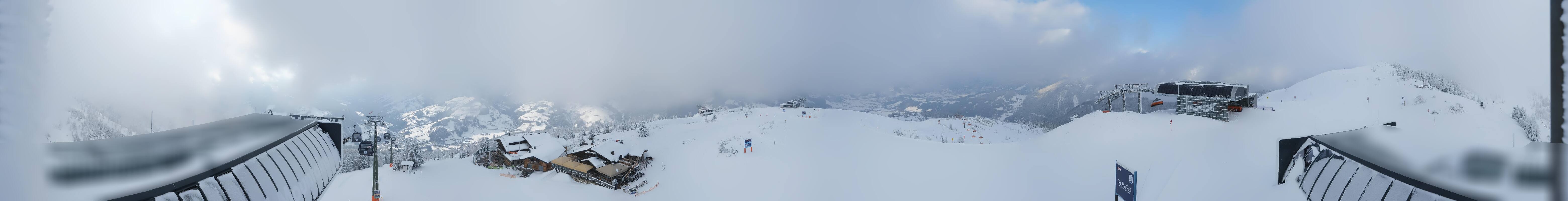 Archiv Foto Webcam Wagrain Grießenkareck - Bergstation Flying Mozart