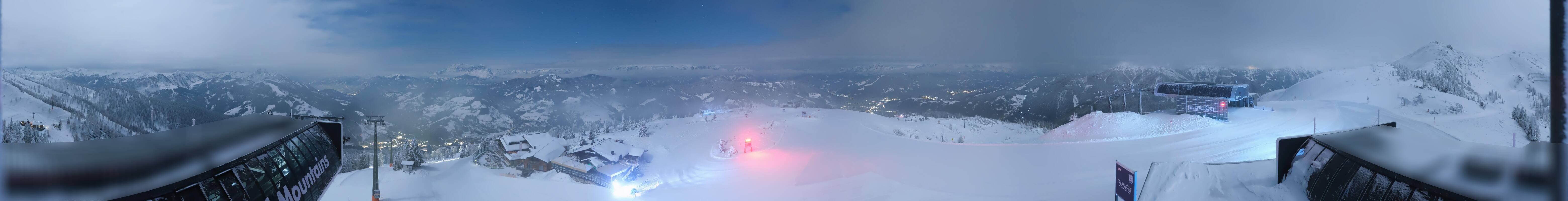 Archiv Foto Webcam Wagrain Grießenkareck - Bergstation Flying Mozart