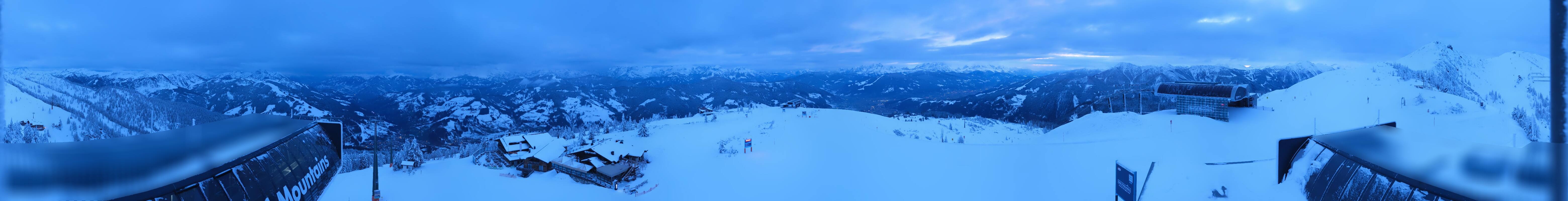 Archiv Foto Webcam Wagrain Grießenkareck - Bergstation Flying Mozart
