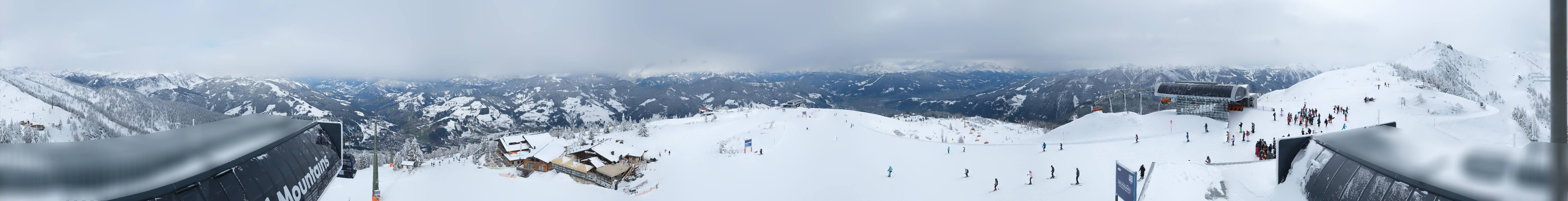 Archiv Foto Webcam Wagrain Grießenkareck - Bergstation Flying Mozart