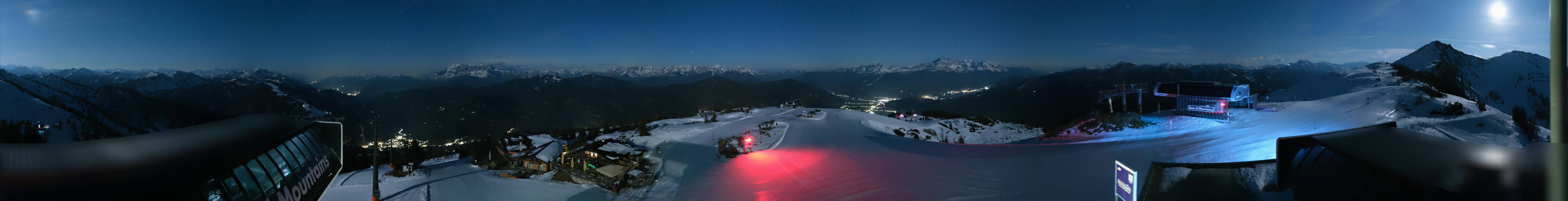 Archiv Foto Webcam Wagrain Grießenkareck - Bergstation Flying Mozart