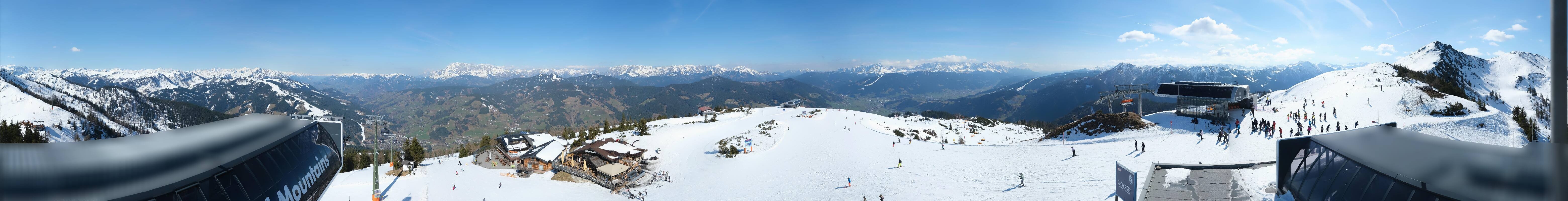 Archiv Foto Webcam Wagrain Grießenkareck - Bergstation Flying Mozart