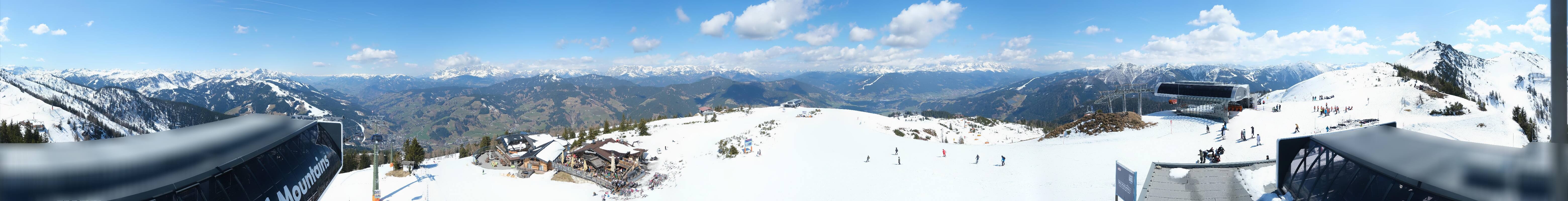 Archiv Foto Webcam Wagrain Grießenkareck - Bergstation Flying Mozart