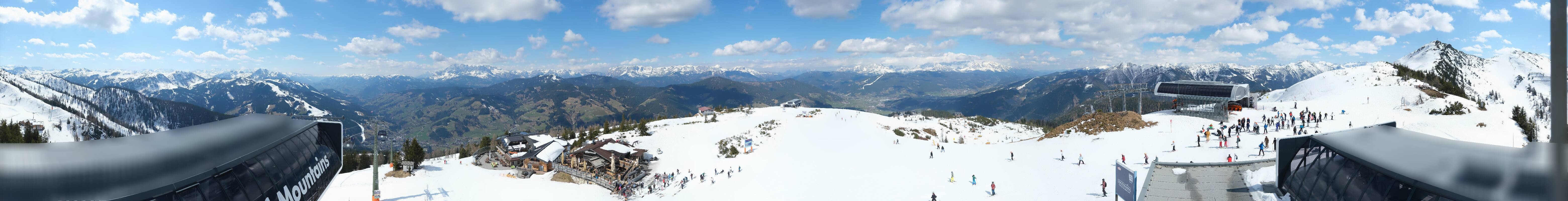 Archiv Foto Webcam Wagrain Grießenkareck - Bergstation Flying Mozart