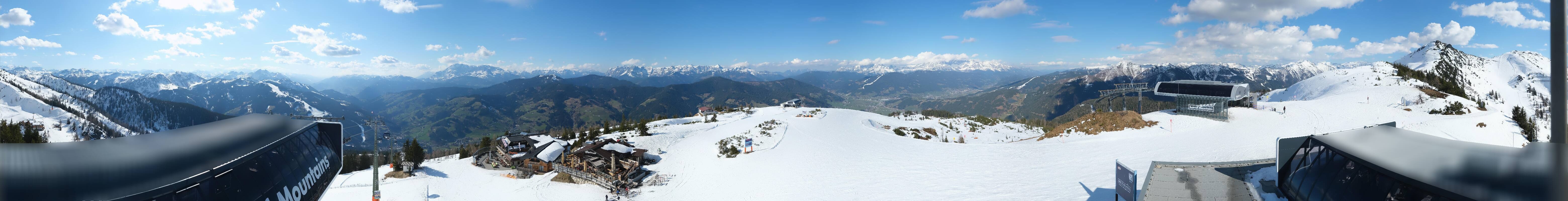 Archiv Foto Webcam Wagrain Grießenkareck - Bergstation Flying Mozart