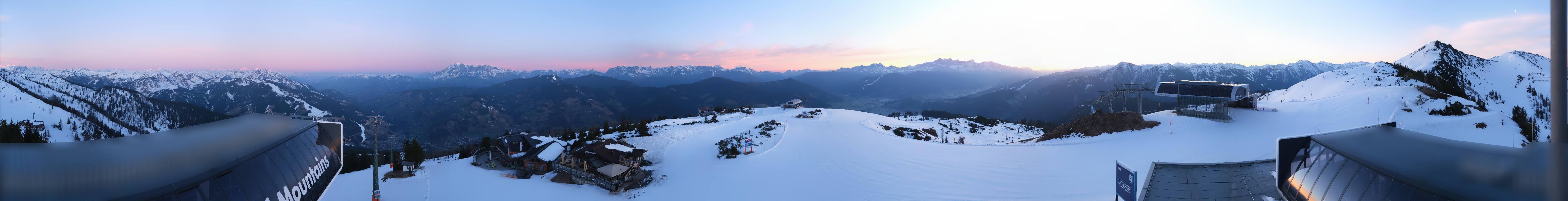 Archived image Webcam Wagrain - Top Station Flying Mozart