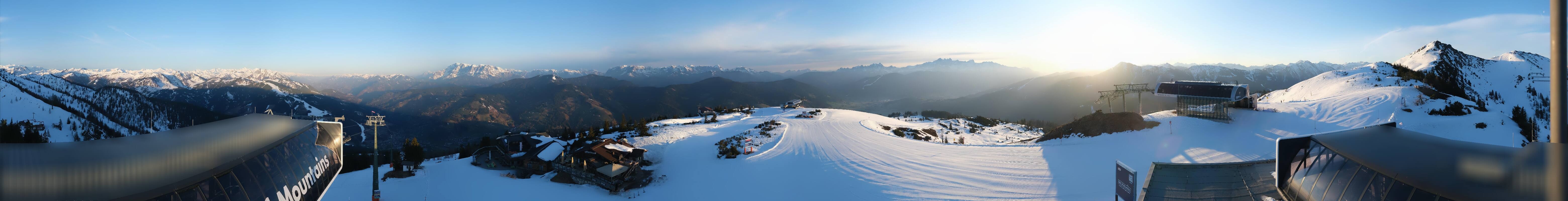 Archiv Foto Webcam Wagrain Grießenkareck - Bergstation Flying Mozart