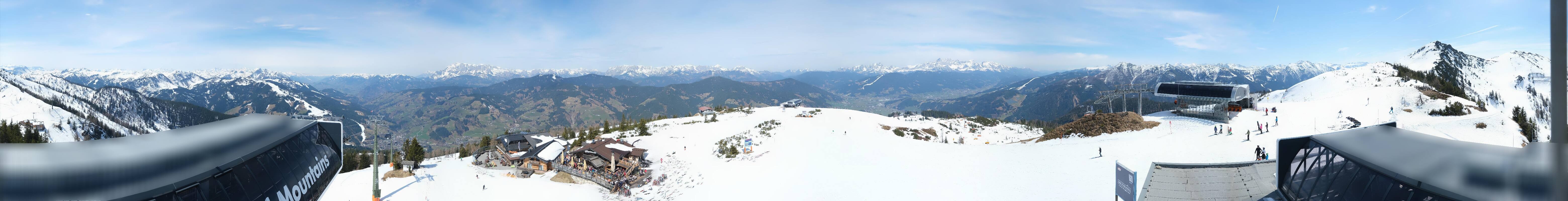 Archiv Foto Webcam Wagrain Grießenkareck - Bergstation Flying Mozart