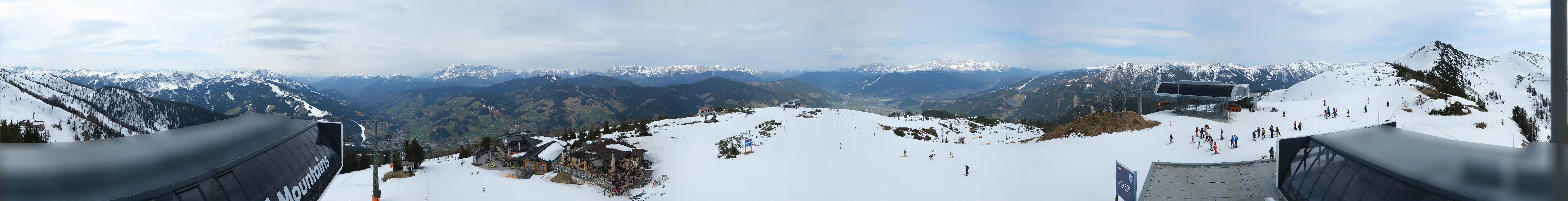 Archiv Foto Webcam Wagrain Grießenkareck - Bergstation Flying Mozart