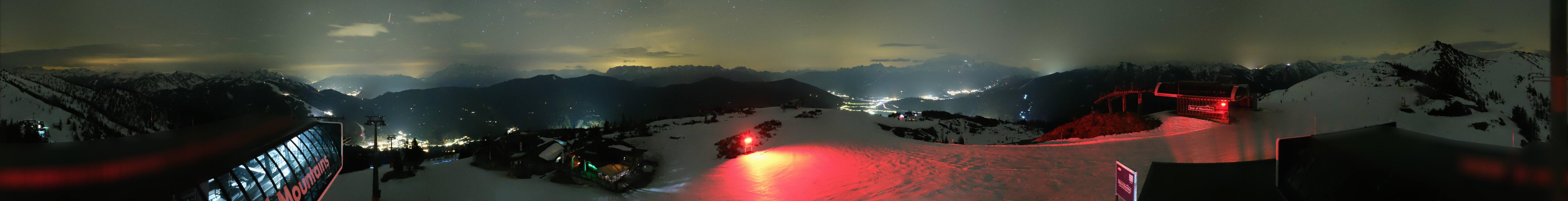 Archiv Foto Webcam Wagrain Grießenkareck - Bergstation Flying Mozart