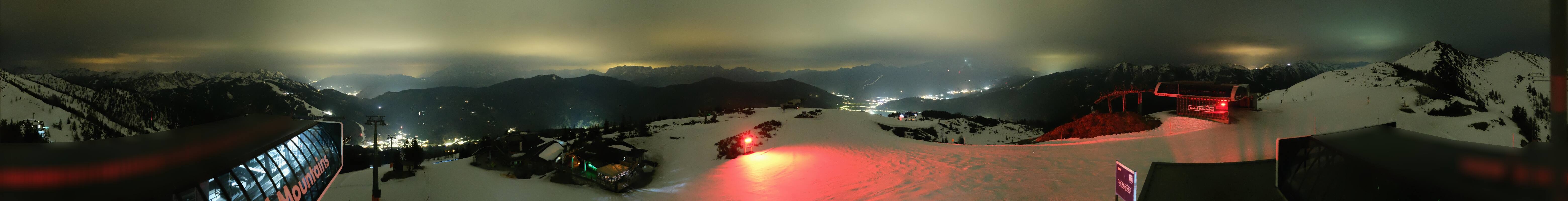 Archiv Foto Webcam Wagrain Grießenkareck - Bergstation Flying Mozart