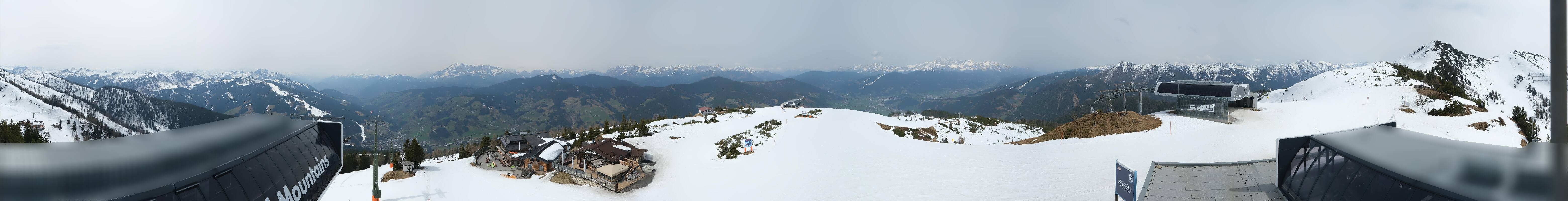 Archiv Foto Webcam Wagrain Grießenkareck - Bergstation Flying Mozart