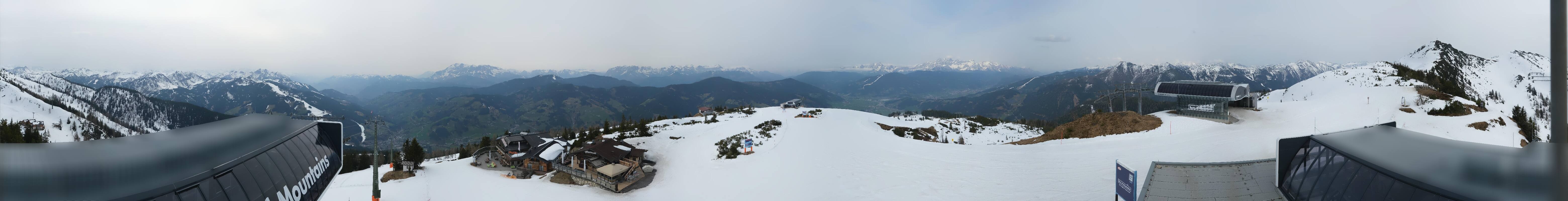 Archiv Foto Webcam Wagrain Grießenkareck - Bergstation Flying Mozart