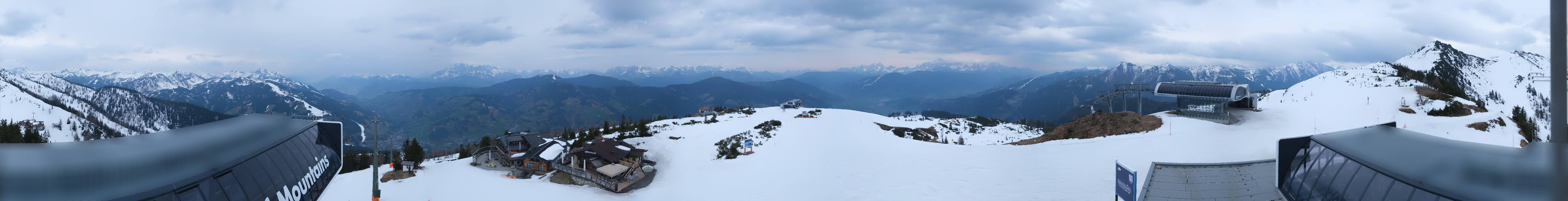 Archiv Foto Webcam Wagrain Grießenkareck - Bergstation Flying Mozart