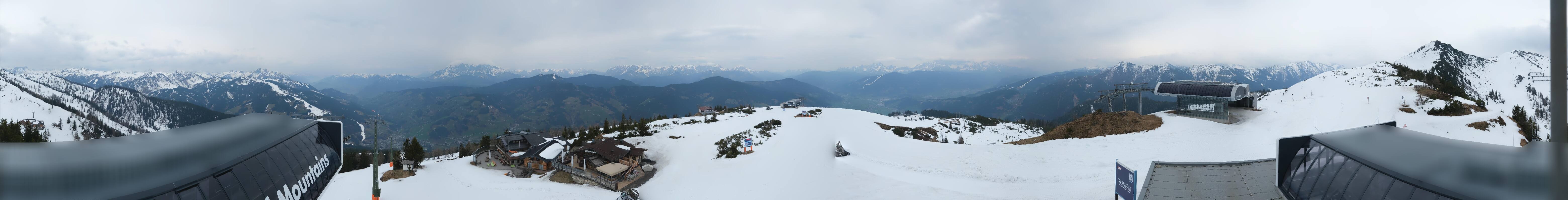 Archiv Foto Webcam Wagrain Grießenkareck - Bergstation Flying Mozart