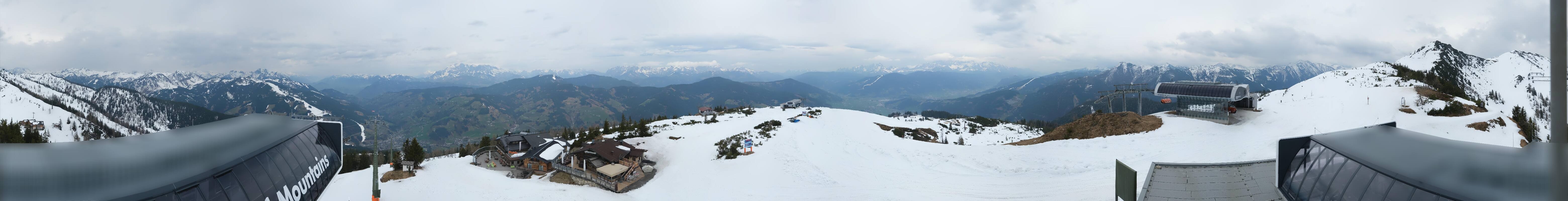 Archiv Foto Webcam Wagrain Grießenkareck - Bergstation Flying Mozart