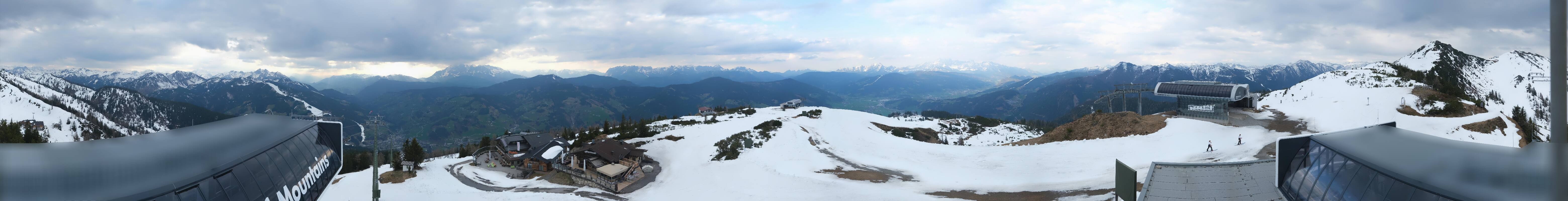 Archiv Foto Webcam Wagrain Grießenkareck - Bergstation Flying Mozart