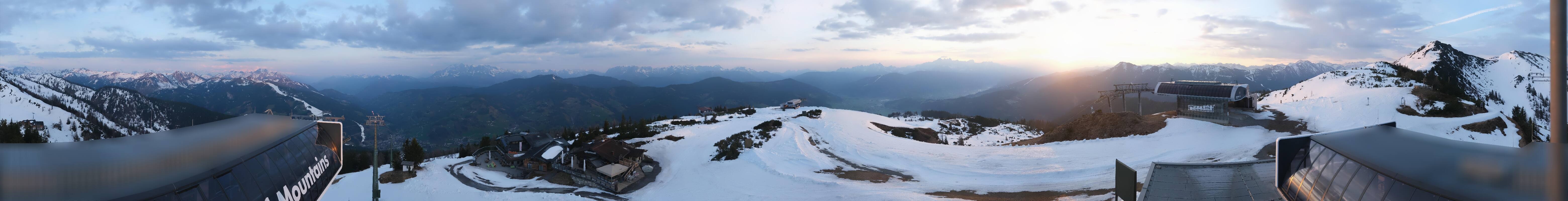 Archived image Webcam Wagrain - Top Station Flying Mozart