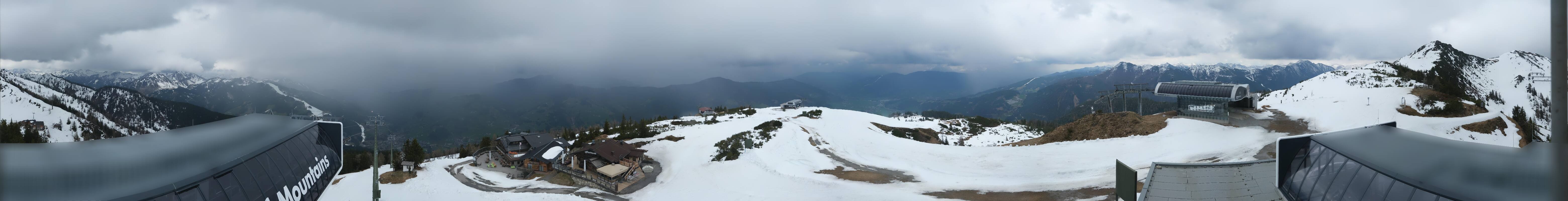 Archiv Foto Webcam Wagrain Grießenkareck - Bergstation Flying Mozart
