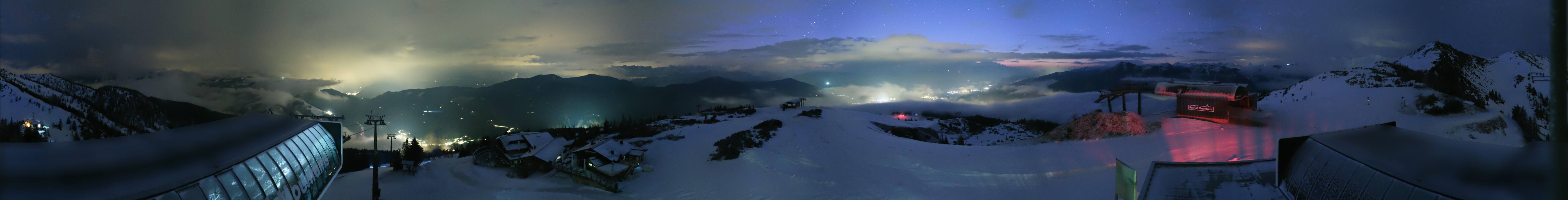 Archiv Foto Webcam Wagrain Grießenkareck - Bergstation Flying Mozart
