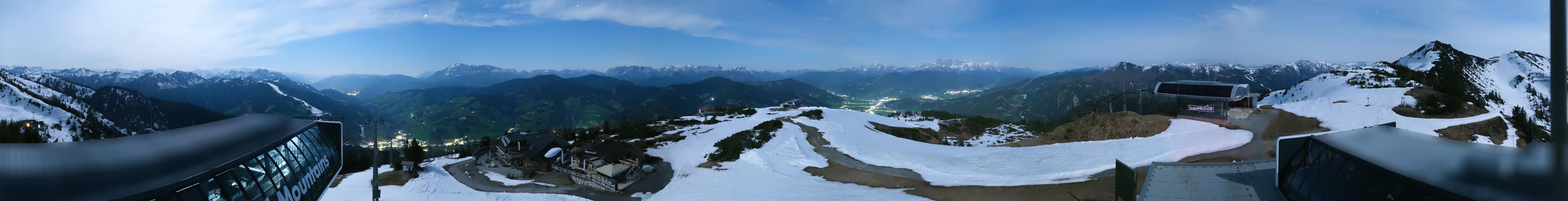 Archiv Foto Webcam Wagrain Grießenkareck - Bergstation Flying Mozart