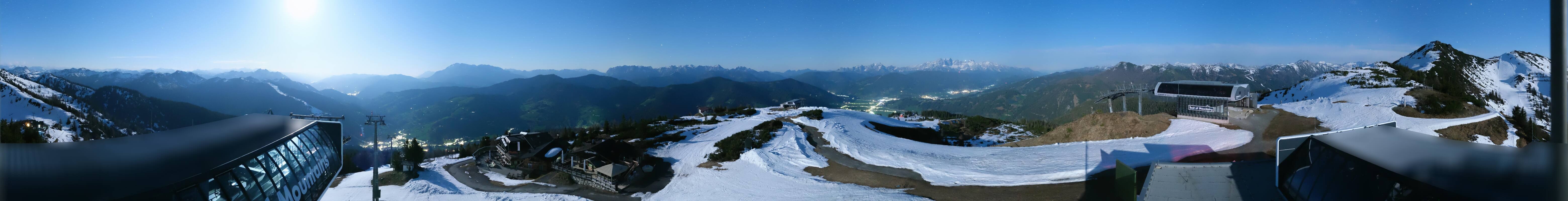 Archiv Foto Webcam Wagrain Grießenkareck - Bergstation Flying Mozart