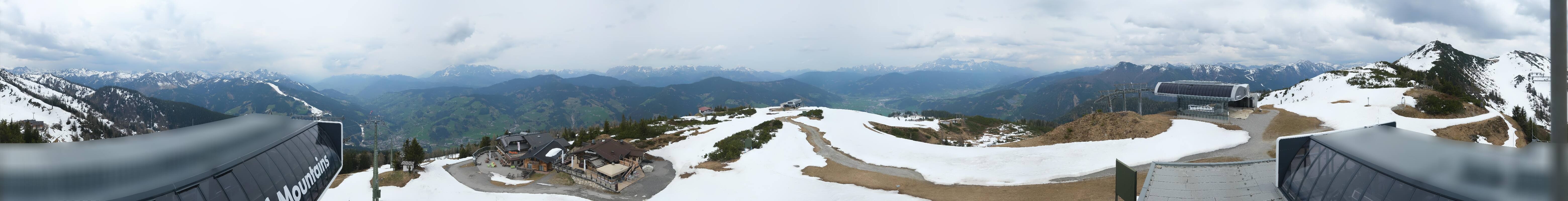 Archiv Foto Webcam Wagrain Grießenkareck - Bergstation Flying Mozart