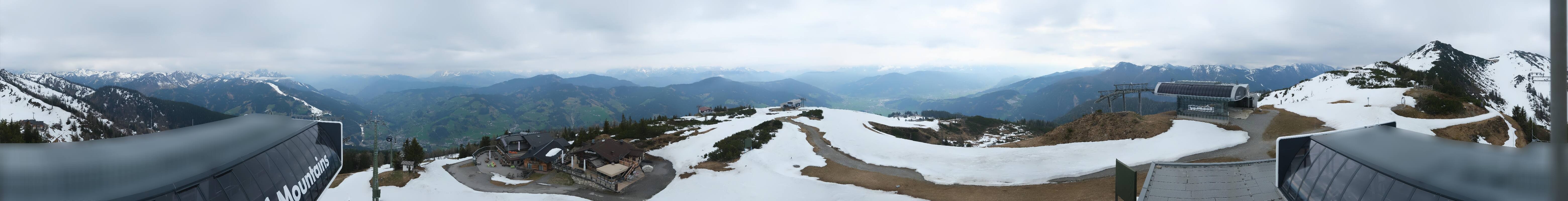 Archiv Foto Webcam Wagrain Grießenkareck - Bergstation Flying Mozart