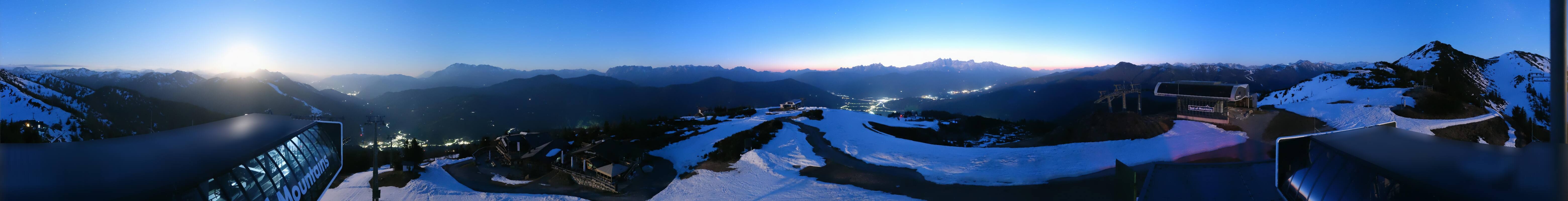 Archiv Foto Webcam Wagrain Grießenkareck - Bergstation Flying Mozart